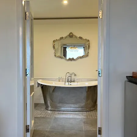 The Blue Haven Kilcar 4* Donegal Town